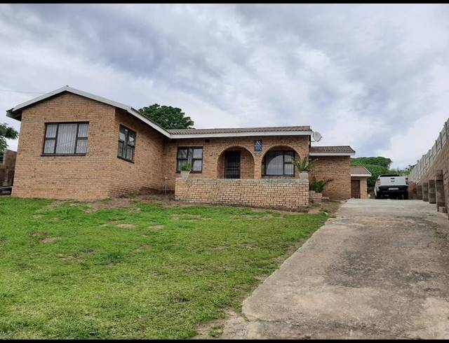 4 BEDROOM HOUSE FOR SALE IN CRAIGIEBURN